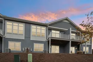 405 Falcon Ridge Dr, Burlington, WI 53105 - Photo 25