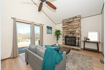 11606 W Ryan Rd, Franklin, WI 53132 - Photo 13