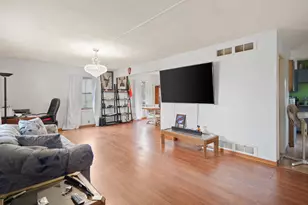 3749 Debby Ln, Racine, WI 53126 - Photo 3