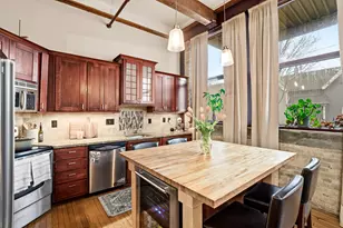 215 W Maple St, Milwaukee, WI 53204 - Photo 9