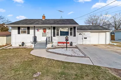 717  Buchholz St, Two Rivers, WI 54241 - Photo 1