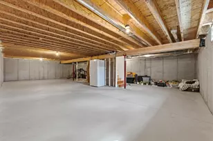 1425 Chapman Ct, Mukwonago, WI 53149 - Photo 23