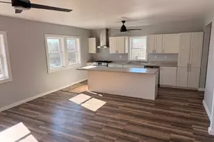 425 E Broadway, Waukesha, WI 53186 - Photo 7