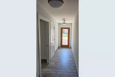 3532 W Park Dr, Geneva, WI 53147 - Photo 5