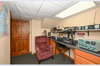 3027  Storybook Dr, Racine, WI 53406 - Photo 25