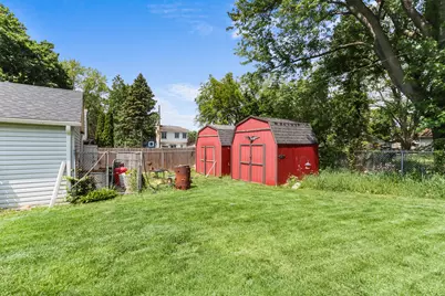 1133  Racine St, Delavan, WI 53115 - Photo 25