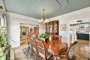 214 E Beechwood Ct, Mequon, WI 53092 - Photo 9