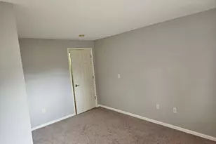 835 Bridlewood Dr, Hartford, WI 53027 - Photo 17