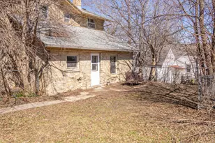 307 W Cady St, Watertown, WI 53094 - Photo 31