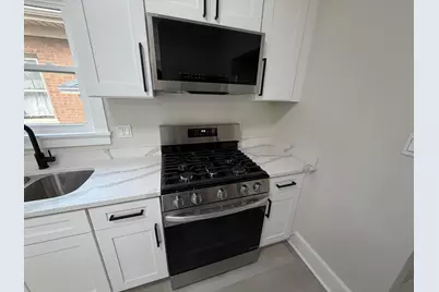 1624  Carlisle Ave, Racine, WI 53404 - Photo 5