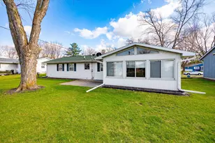 307 Martin St, Fort Atkinson, WI 53538 - Photo 51