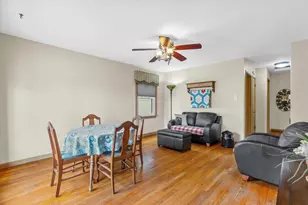 516 Third St, Hartford, WI 53027 - Photo 3