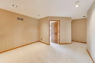 4374  108th St, Racine, WI 53126 - Photo 33