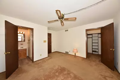 5848  Ramona Dr, Greendale, WI 53129 - Photo 33