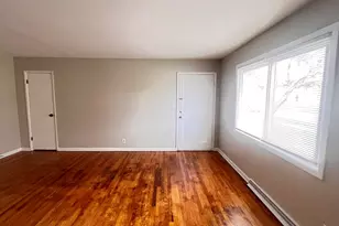 9335 W Sheridan Ave, Milwaukee, WI 53225 - Photo 7