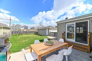 7818 W Warnimont Ave, Milwaukee, WI 53220 - Photo 9