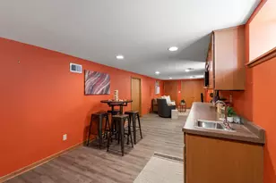 2463 N 65th St, Wauwatosa, WI 53213 - Photo 23