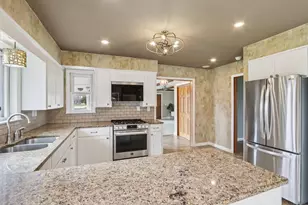 1433 N Golden Lake Rd, Summit, WI 53066 - Photo 9