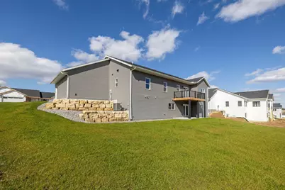 270  Southern Dr, Holmen, WI 54636 - Photo 23