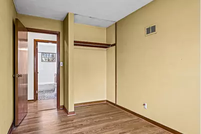 2146  Weston St, La Crosse, WI 54601 - Photo 9