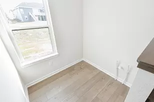 W206N5693 Muirfield Dr, Menomonee Falls, WI 53051 - Photo 31