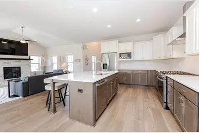 W206N5693  Muirfield Dr, Menomonee Falls, WI 53051 - Photo 11