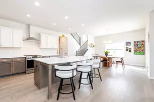 W206N5693 Muirfield Dr, Menomonee Falls, WI 53051 - Photo 9