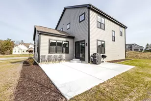 W206N5693 Muirfield Dr, Menomonee Falls, WI 53051 - Photo 65