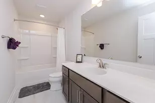 W206N5693 Muirfield Dr, Menomonee Falls, WI 53051 - Photo 41