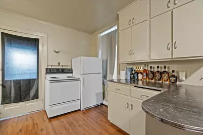 229 W Main St, Racine, WI 53185 - Photo 33