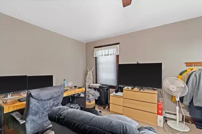 229 W Main St, Racine, WI 53185 - Photo 27