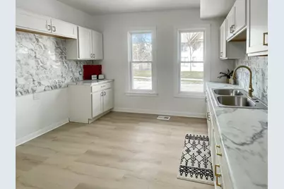 3249 N 14th St, Milwaukee, WI 53206 - Photo 7