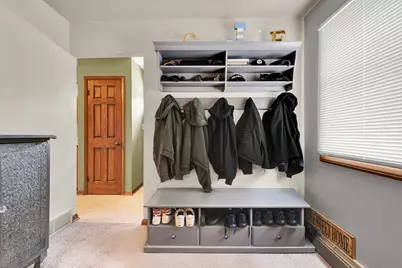 W64N353  Madison Ave, Cedarburg, WI 53012 - Photo 21