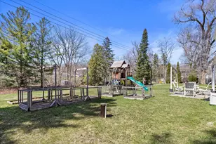 W170S7011 Southern Dr, Muskego, WI 53150 - Photo 43