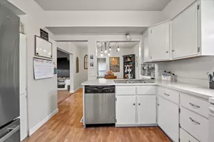 625 N Main St, Hartford, WI 53027 - Photo 5