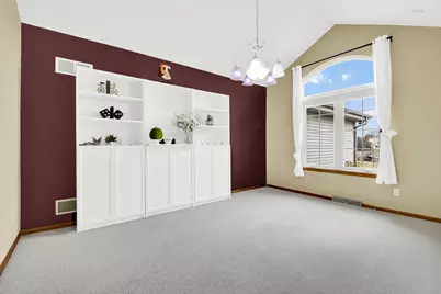 N67W13397  Roman Ct, Menomonee Falls, WI 53051 - Photo 7