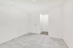 N67W13397 Roman Ct, Menomonee Falls, WI 53051 - Photo 31