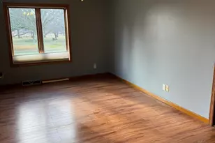 333 Lake Shore Rd, Grafton, WI 53024 - Photo 19