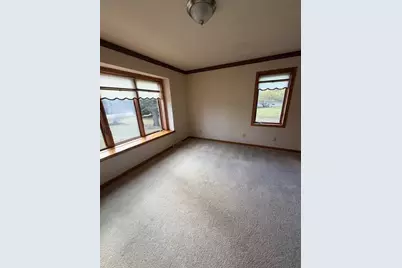 333  Lake Shore Rd, Grafton, WI 53024 - Photo 21