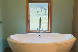 333 Lake Shore Rd, Grafton, WI 53024 - Photo 17