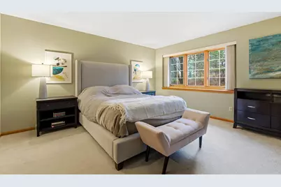 N48W16217  Lone Oak Ln, Menomonee Falls, WI 53051 - Photo 15