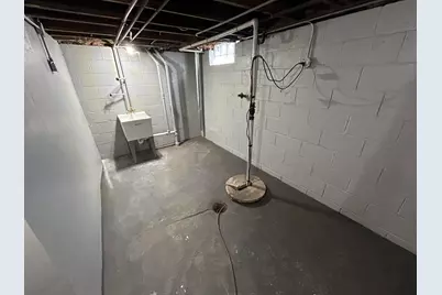 5267 N 48th St, Milwaukee, WI 53218 - Photo 11