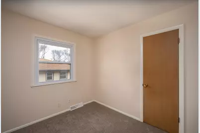 4954 N 85th St, Milwaukee, WI 53225 - Photo 13