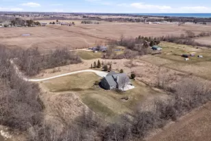 631 Cedar Ave, Cedar Grove, WI 53013 - Photo 7