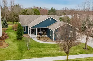 1841 Kissel Dr, Hartford, WI 53027 - Photo 3