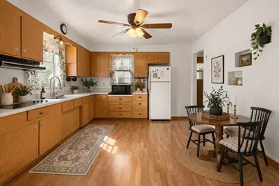 1527  Fond Du Lac Ave, Kewaskum, WI 53040 - Photo 9