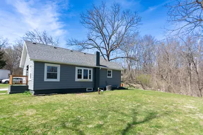 5437  Pleasant View Dr, Racine, WI 53185 - Photo 3