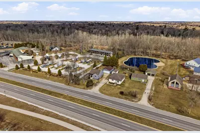 3240  Memorial Dr, Two Rivers, WI 54241 - Photo 5