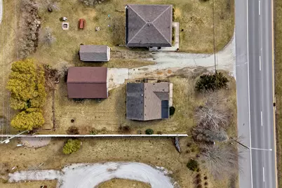 3240  Memorial Dr, Two Rivers, WI 54241 - Photo 7