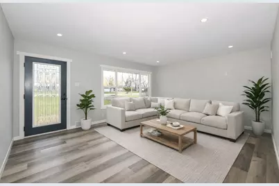 10905 W Oakwood Dr, Franklin, WI 53132 - Photo 5